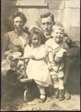 <p>1917 - Back row: Dorothy and Reverend Arthur Francis Cecil Whalley, George’s parents. Front row: baby Basil, his brother, Cecilia, his sister, and George Whalley</p>